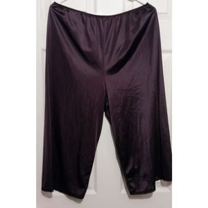 Bali size large black slip shorts